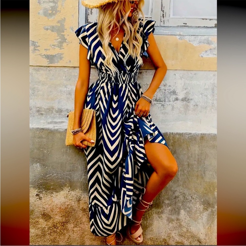 Light, Elegant Chevron Maxi Dress in Blue and off White